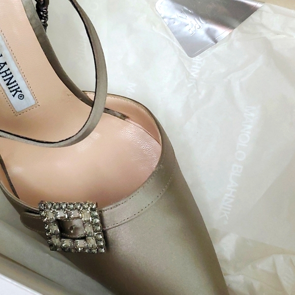 VTG Manolo Blahnik Crystal Satin Slingbacks in box- Carolyne 90s Mary Jane Esque - Picture 4 of 17